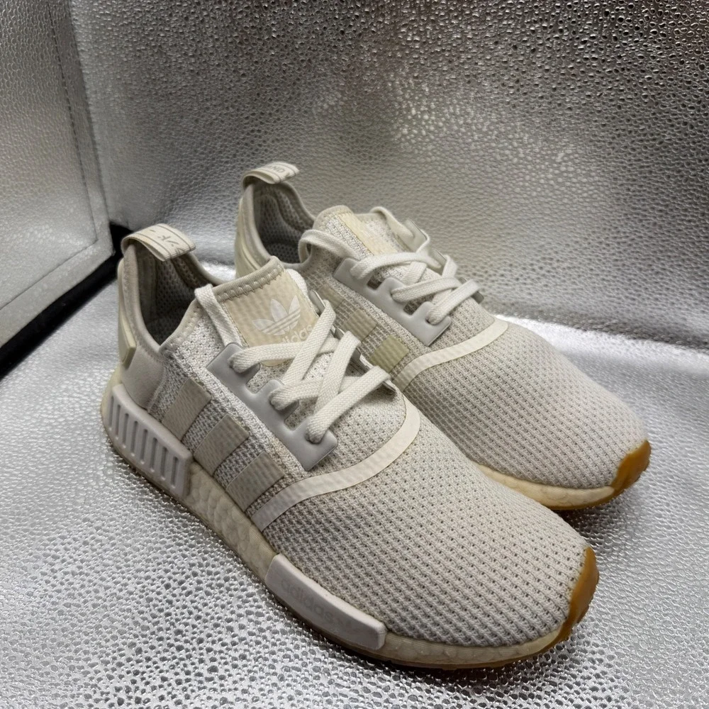 Size 9 Adidas NMD R1 Sneakers Mens Cream Good D96635 Gum Sole Boost Running Shoe
